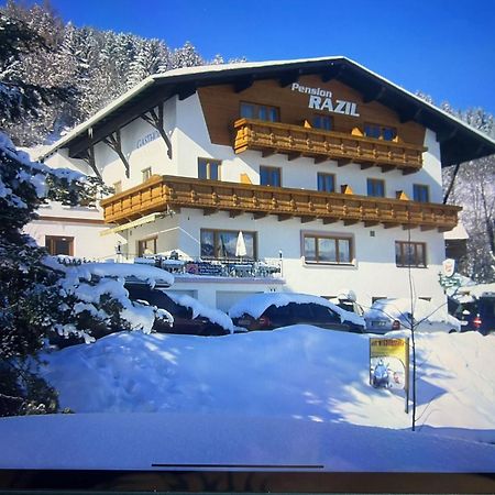 Pension Razil ลาดิส ภายนอก รูปภาพ